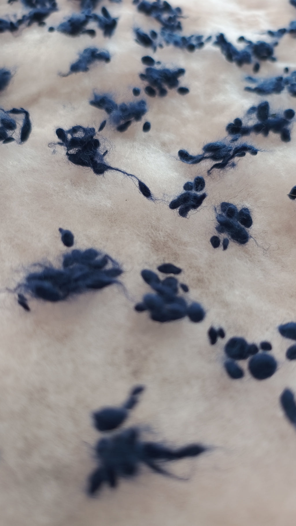 Constelación, lámpara de lana merino.